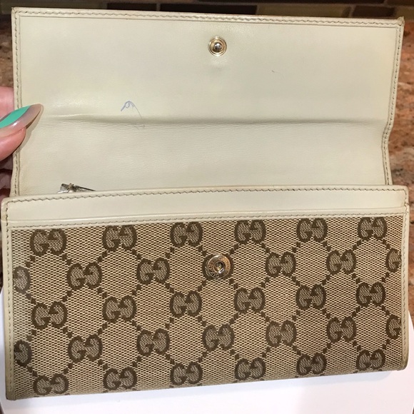 GUCCI Signature Canvas Prince Long Wallet 😍❤️ - Picture 10 of 17